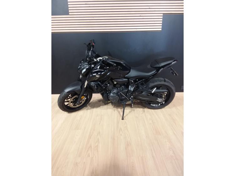YAMAHA MT-07 (47.5CV)