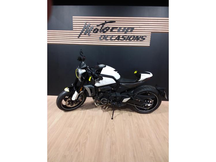 CF MOTO 700 CLX SPORT