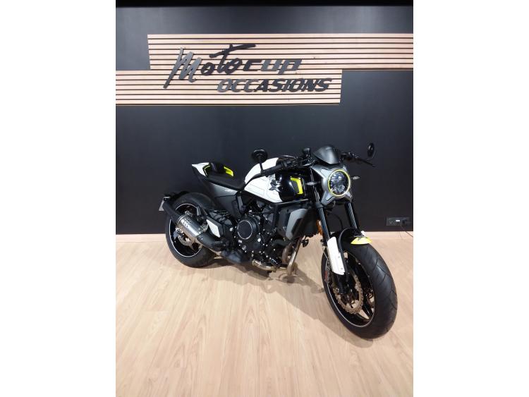 CF MOTO 700 CLX SPORT