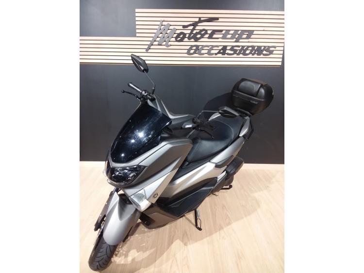 YAMAHA NMAX 125