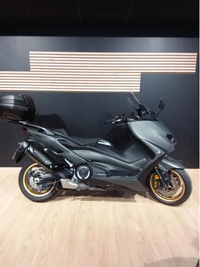 YAMAHA XP T-MAX 560 TECH MAX